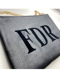 Pochette multifunzione Essential Jet 2