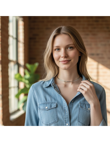 Collana rigida chocker