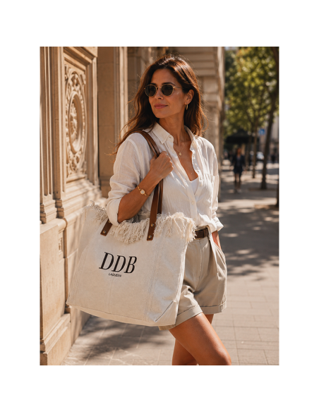 Borsa mare personalizzabile indossata a spalla