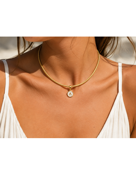 CIONDOLO CON COLLANA DORATA CALAMITATA